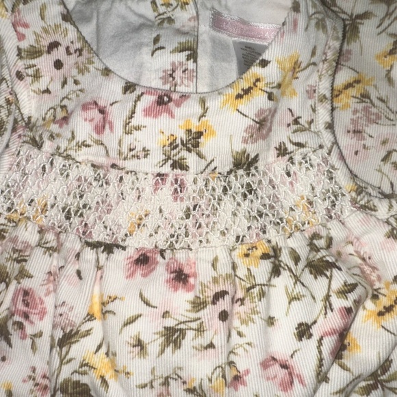 Janie And Jack 6-12 month Corduroy Floral Romper One Smocked Outfit Vintage 2006 - Picture 3 of 6